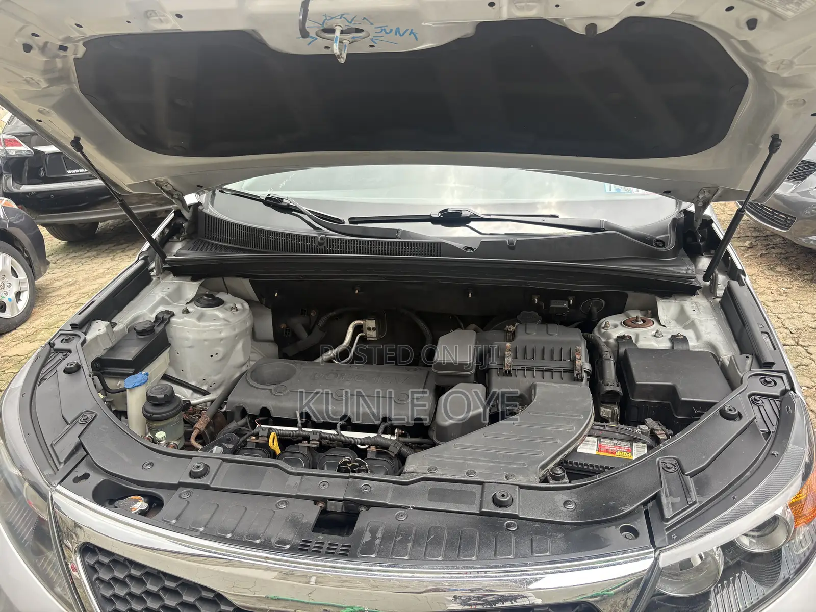 Kia Sorento LX 2012 Silver
