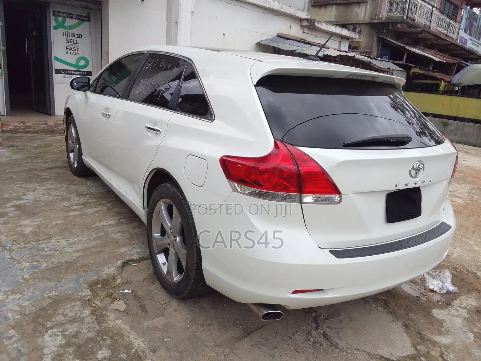 Toyota Venza 2009 White