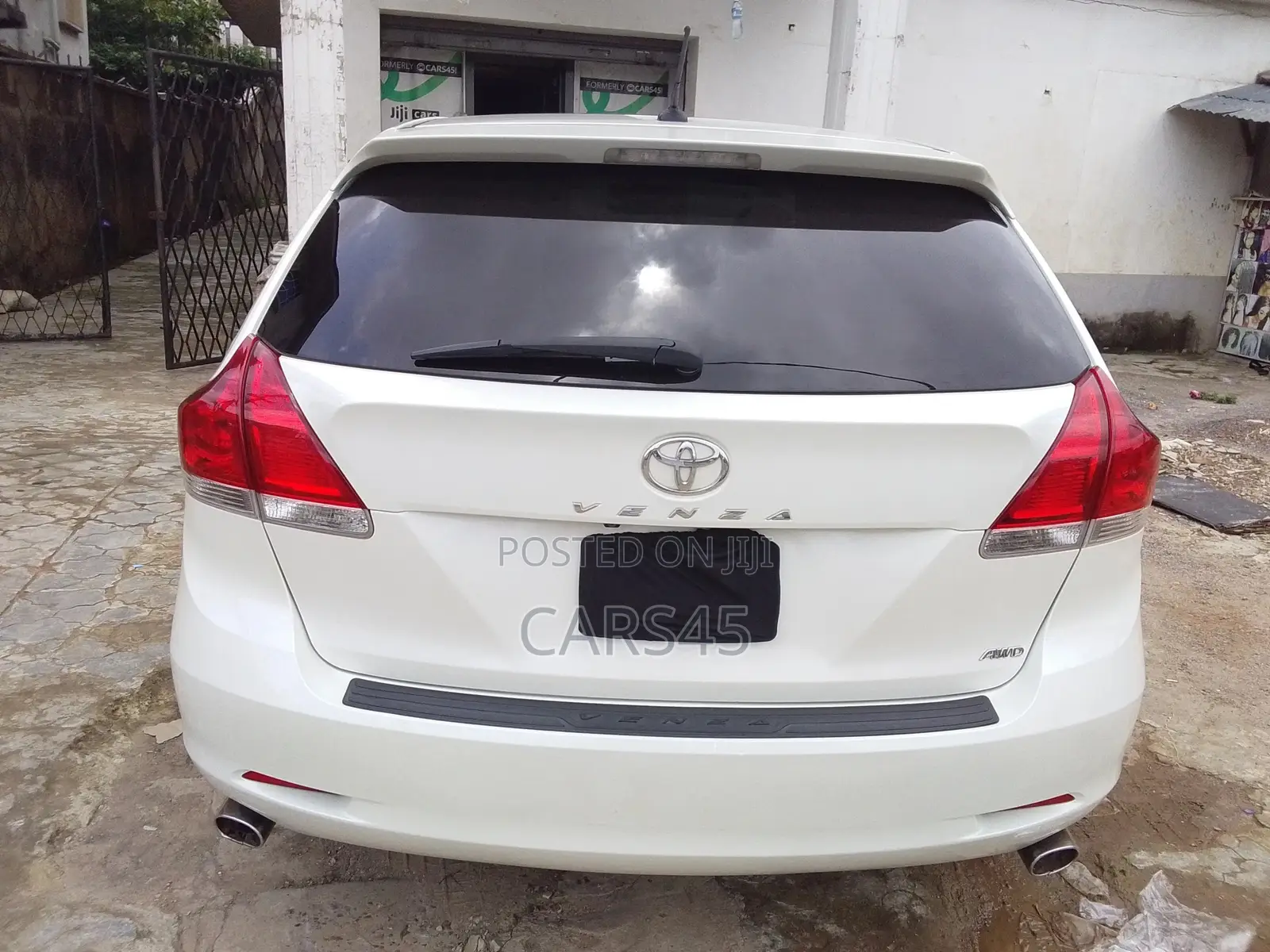Toyota Venza 2009 White