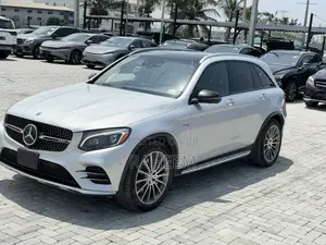 Mercedes-Benz GLC-Class 2019 Silver