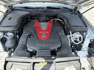 Mercedes-Benz GLC-Class 2019 Silver
