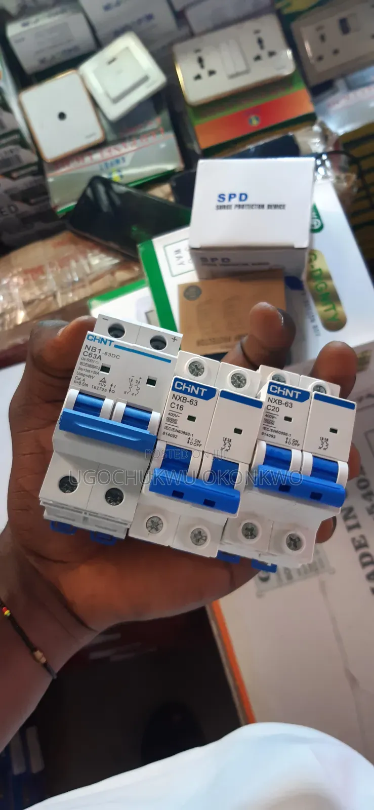 CHNT 3p Breaker 100a
