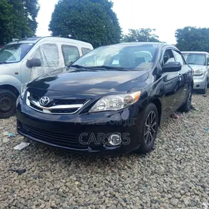 Toyota Corolla 2011 Black