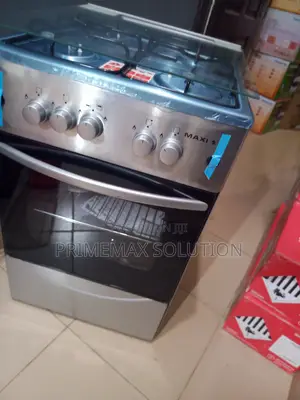 Everyday Powerhouse: 50x50 Stainless Steel 4-Gas Burner Stove