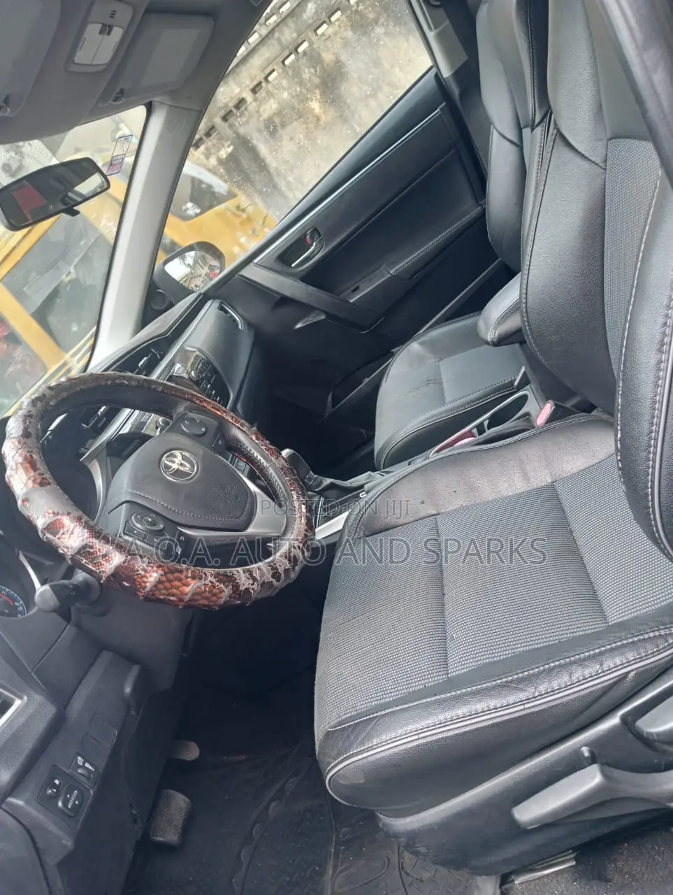 Toyota Corolla 2015 Gray