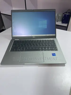 Laptop Dell Latitude 5320 8GB Intel Core i5 SSD 256GB