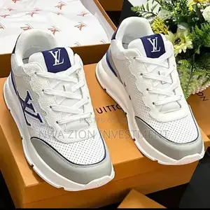 Male and Female Footwear Collection (SNEAKERS)