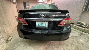 Toyota Corolla LE 4dr Sedan (1.8L 4cyl 4A) 2012 Black