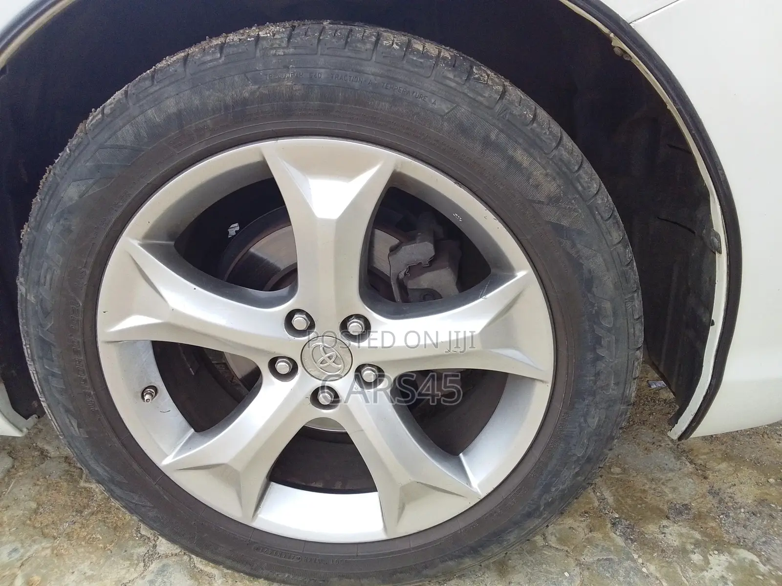 Toyota Venza 2009 White