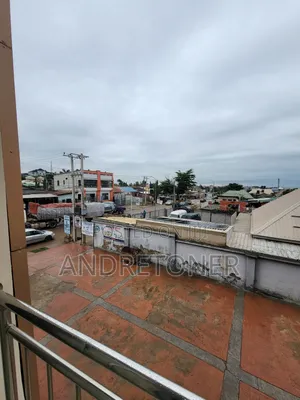 Prime Shop in Prime Location