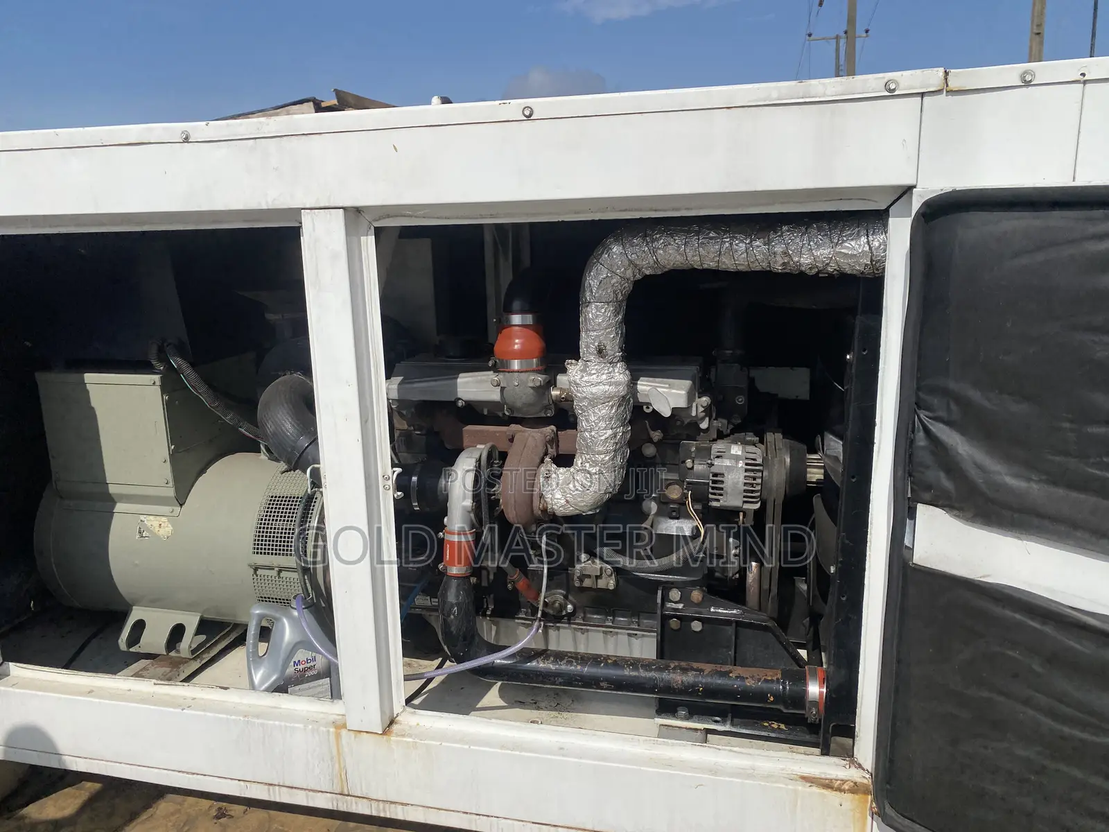 Mikano SP100 Soundproof Generator