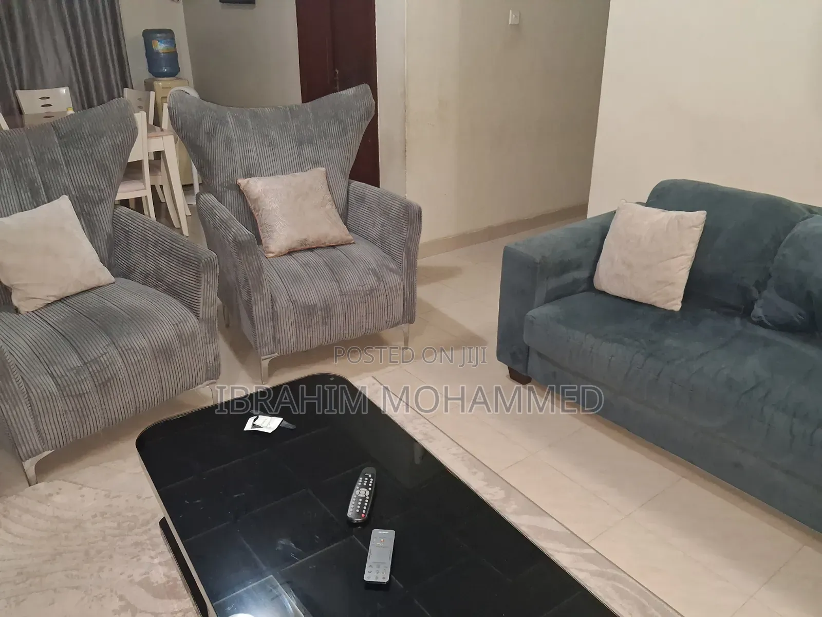 5 Seat Sofa With 2 Single Chairs