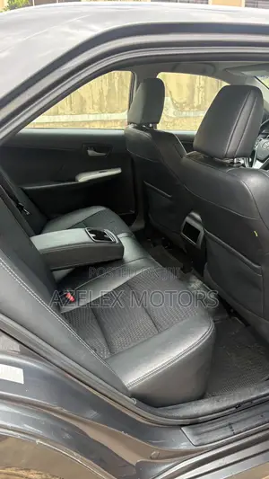 Toyota Camry SE Limited Edition 4dr Sedan (2.5L 4cyl 6A) 2012 Gray