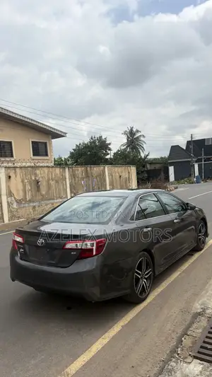 Toyota Camry SE Limited Edition 4dr Sedan (2.5L 4cyl 6A) 2012 Gray