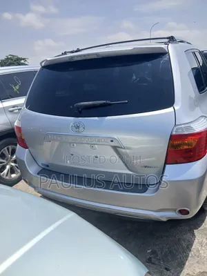 Toyota Highlander 2010 Silver