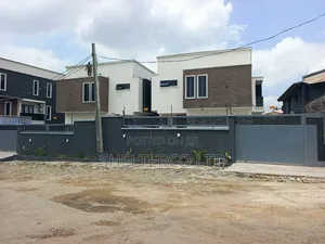 5bdrm Duplex in Awuse Estate, Opebi for sale
