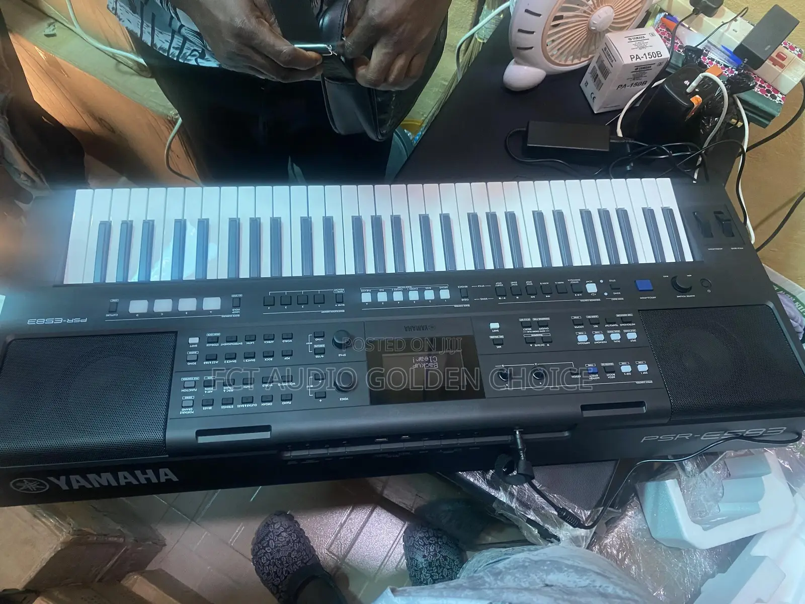 PSR E 583 Yamaha Keyboard