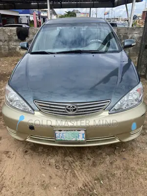 Toyota Camry 2005 Green