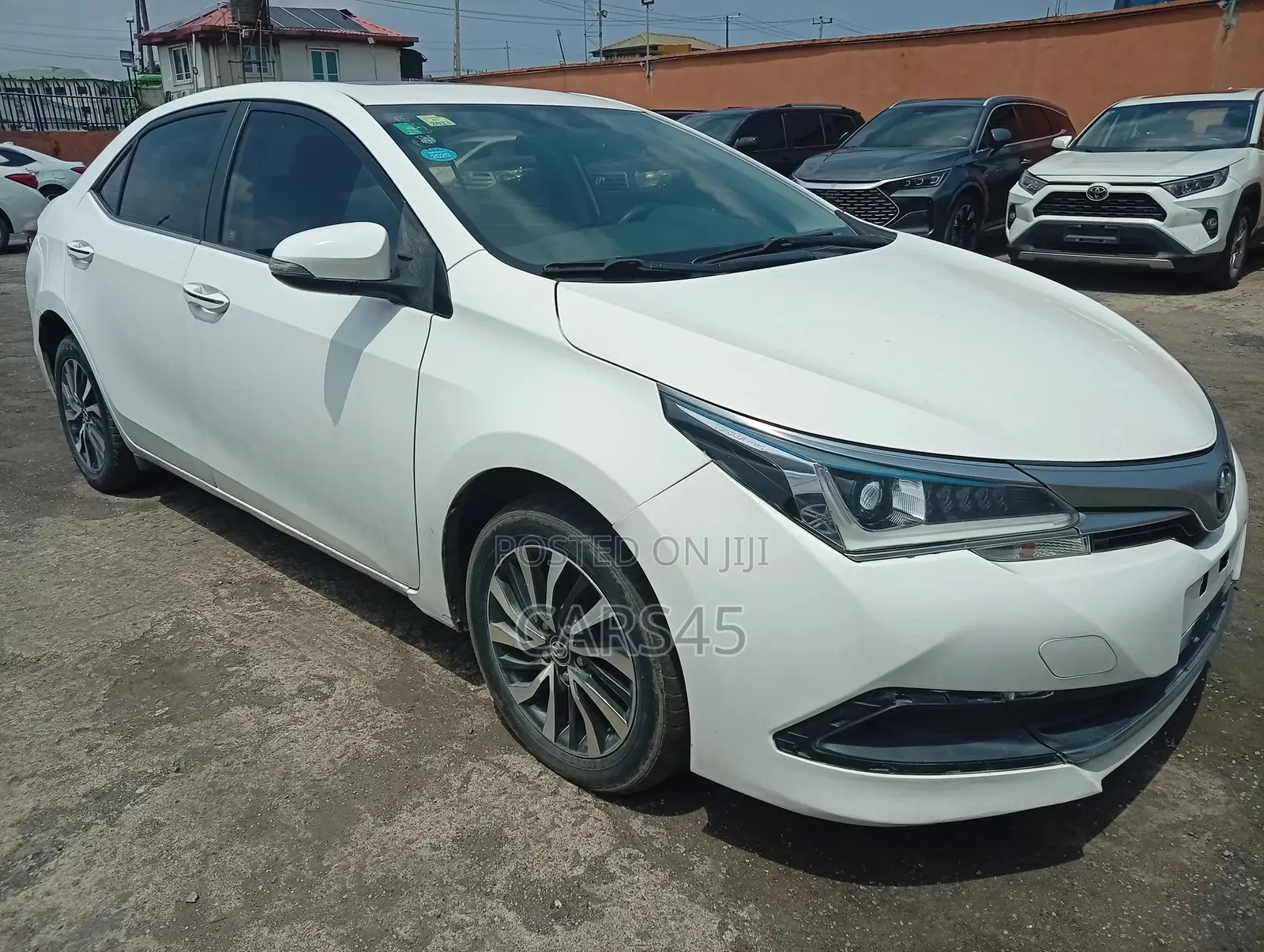Toyota Corolla 2018 White