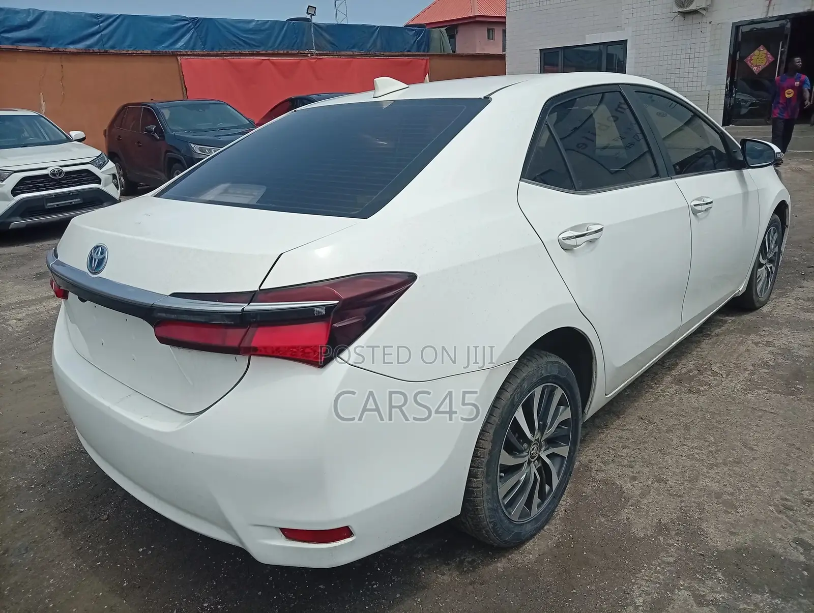 Toyota Corolla 2018 White