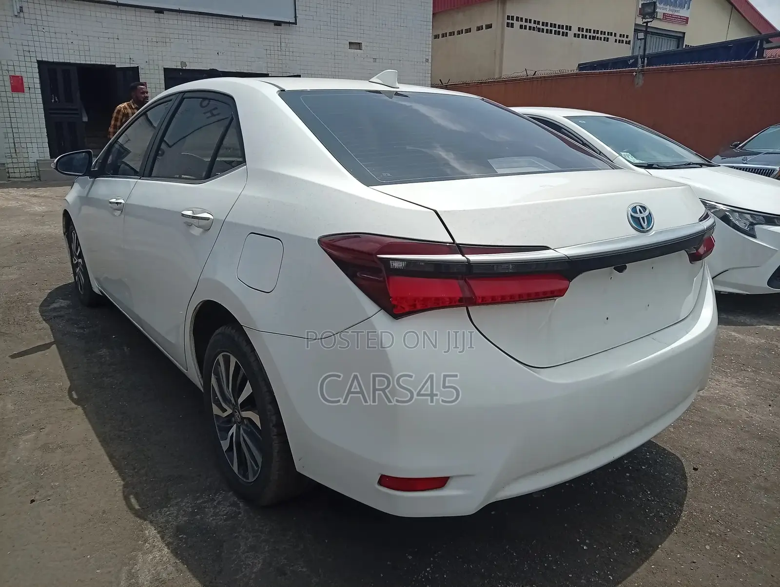 Toyota Corolla 2018 White