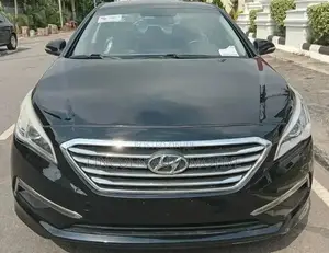 Hyundai Sonata Sport 4dr Sedan (2.4L 4cyl 6A) 2015 Black
