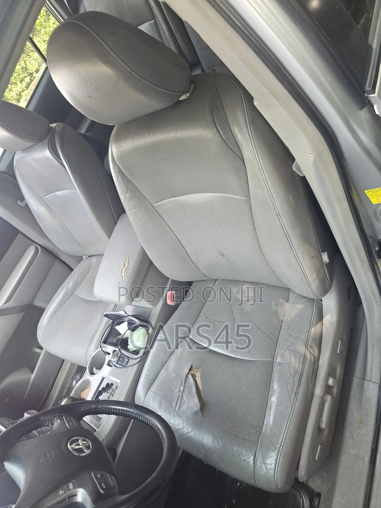 Toyota Highlander 2010 Silver