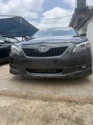 Toyota Camry SE V6 4dr Sedan (3.5L 6cyl 6AM) 2007 Gray