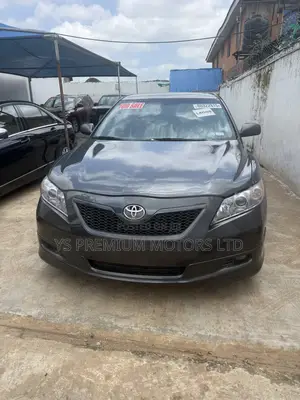 Toyota Camry SE V6 4dr Sedan (3.5L 6cyl 6AM) 2007 Gray
