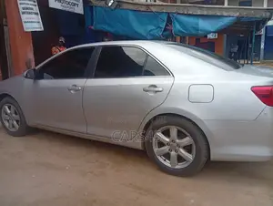 Toyota Camry 2014 Silver