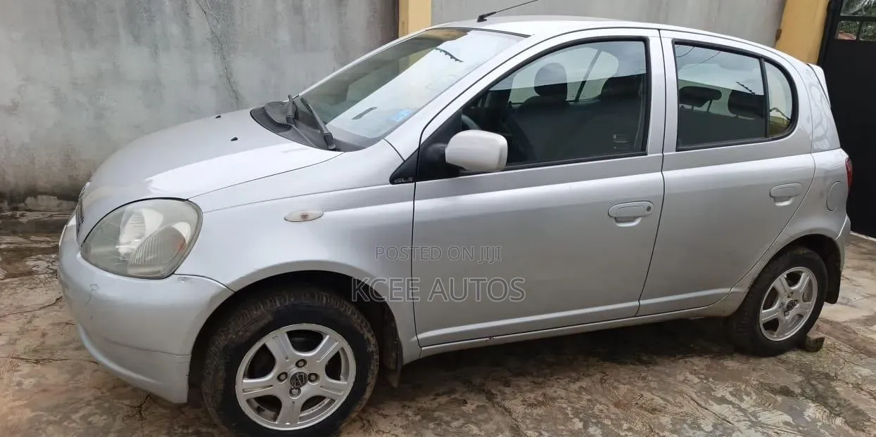 Toyota Yaris 2003 Silver
