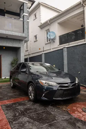 Toyota Camry SE 4dr Sedan (2.5L 4cyl 6A) 2017 Black