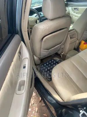 Toyota Avalon 2003 Black