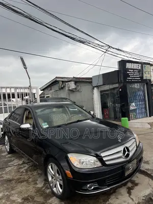 Mercedes-Benz C300 2008 Black