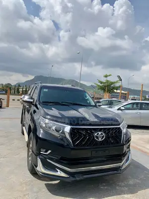 Toyota Land Cruiser 2013 Black