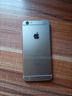 Apple iPhone 6s 32 GB Gray