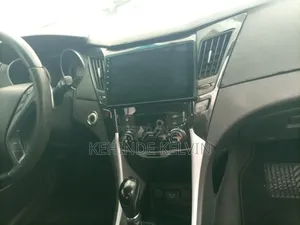 Hyundai Sonata 2011 Black