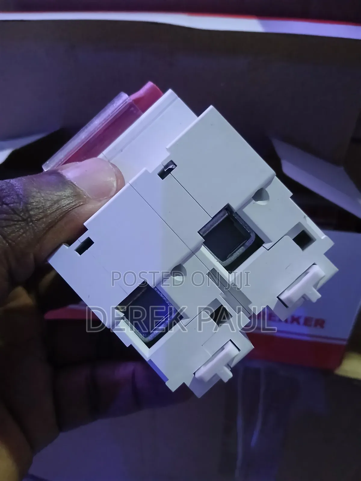 Mazine Miniature Circuit Breakers