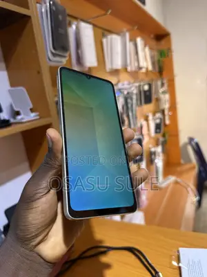 Samsung Galaxy A06 64 GB Gold