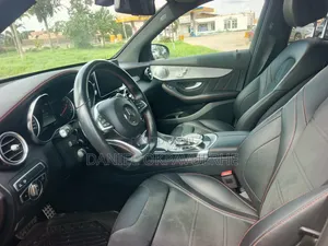 Mercedes-Benz GLC-Class 2019 Black
