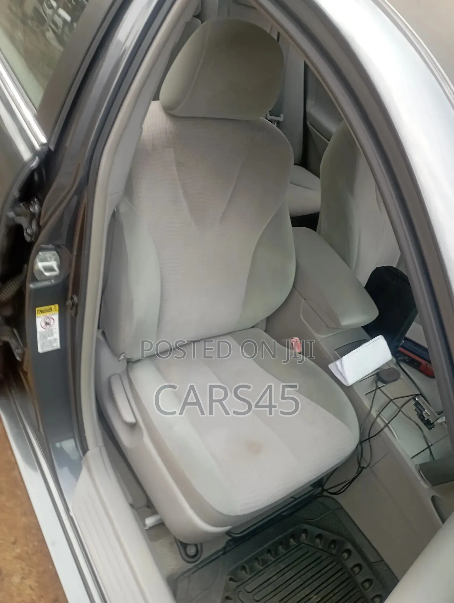 Toyota Camry 2011 Gray