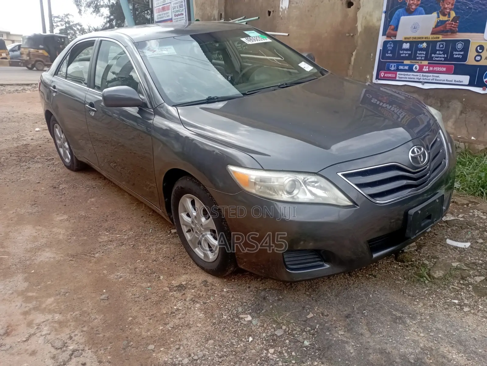 Toyota Camry 2011 Gray
