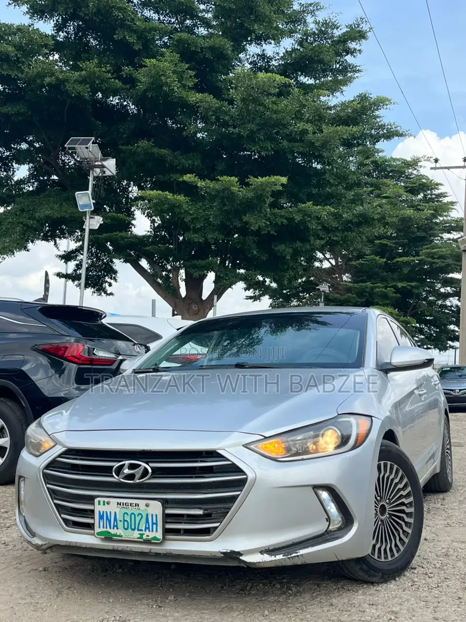 Hyundai Elantra 2017 Silver