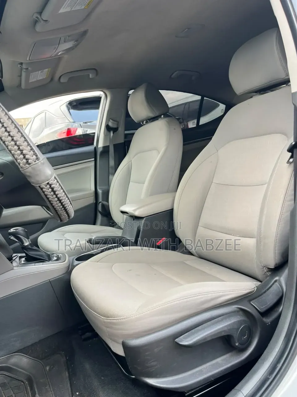 Hyundai Elantra 2017 Silver