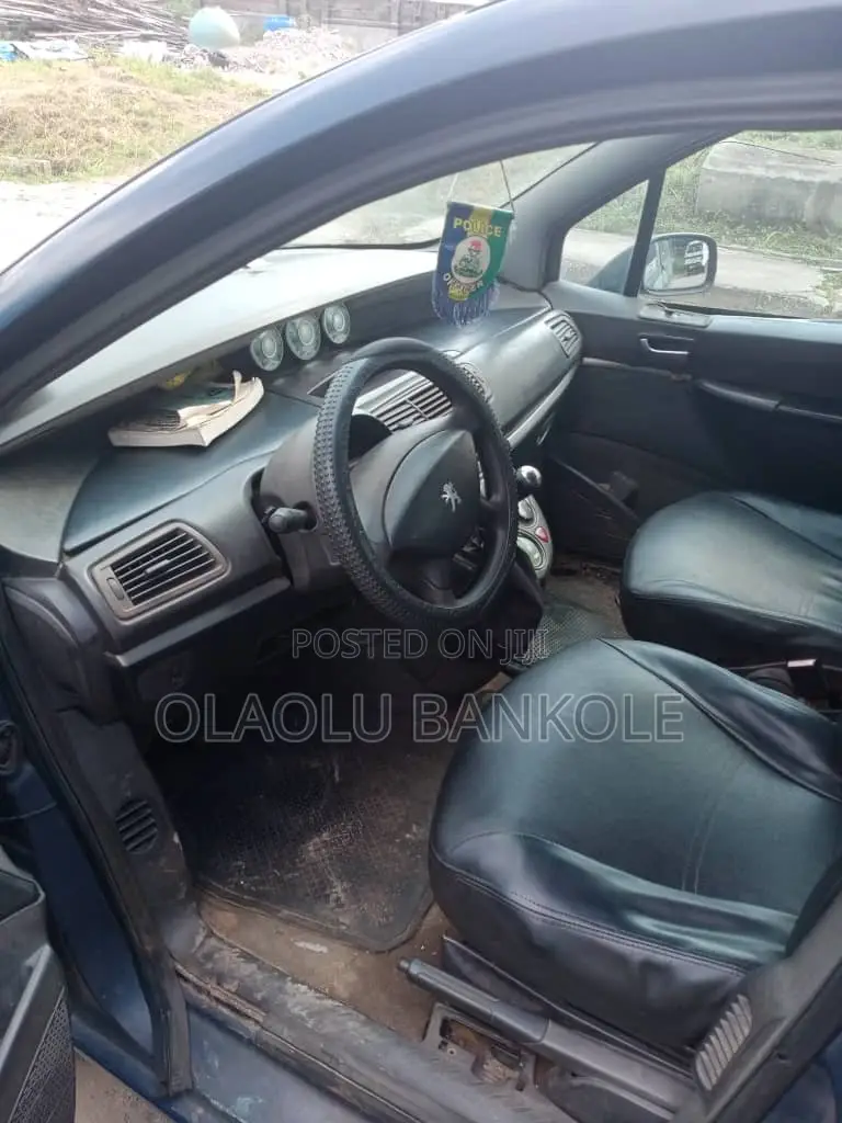 Peugeot 807 2001 Blue