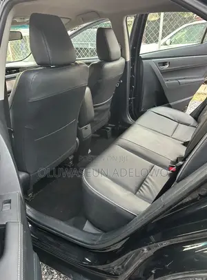 Toyota Corolla S Plus 4dr Sedan (1.8L 4cyl 6M) 2014 Black