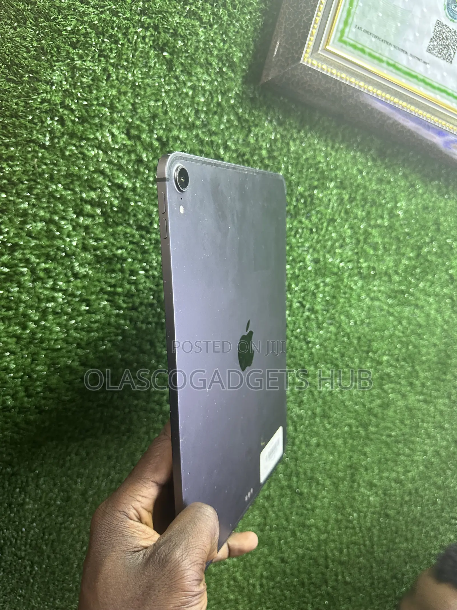 Apple iPad Pro 11 (2018) 256 GB Gray