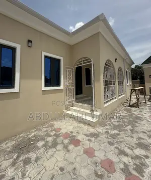 4bdrm Bungalow in Supercell Estate, Apo District for rent