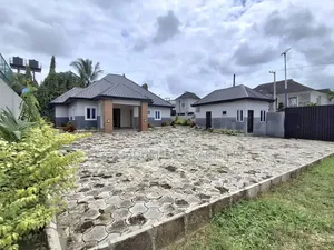 3bdrm Bungalow in New Gra Port, Diobu Mile 2 for rent