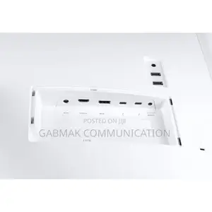 Samsung QLED Thunderbolt 3 “CJ79”